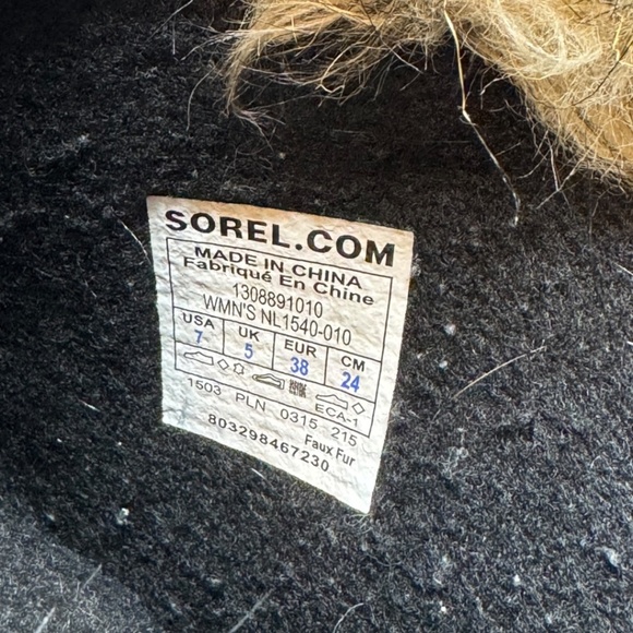 SOREL Joan of Arctic II Black Suede Faux Fur Waterproof Snow Boots - Picture 10 of 12